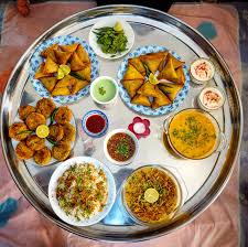 Eat In A Bohri Thaal To Feel The True Essence Of Love Bonding Lbb 1,2 km de bora bora.