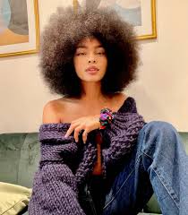 French Women Never Have Bad Hair Days Here S Why Hair Day Natural Hair Styles Diy Hairstyles