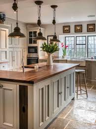 35 Amazingly Creative And Stylish Farmhouse Kitchen Ideas