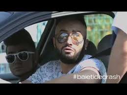 Acesta îi are în centrul acțiunii pe roby roberto, danela, malone, gina, dorian, renatta, roboțelu' și versace, persoaneje deja bine cunoscute publicului, care se. Baieti De Oras Teaser Youtube