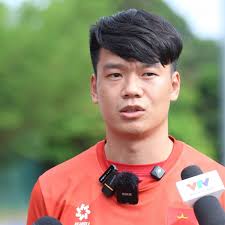 Thành Chung: Malaysia nhiều cầu thủ nhập tịch, tôn trọng đội bạn nhưng sẵn  sàng đối đầu