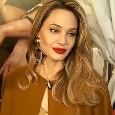 Fun fact: Danny DeVito and his partner Rhea Perlman bought the film rights  to Matilda in 1994. They cast themselves as the parents and Mara Wilson as  their daughter Matilda. During the