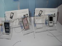 File:Nokia 6120 classic (707799804).jpg ...