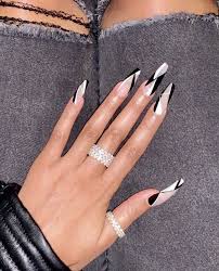 Black And Grey Ombre Coffin Nails In Case You Filter For Ombre Dim Long Acrylic Box Nail Structure You Will Get A Titanic Number Of Op Ballerina Nails Designs Ballerina Nails Long Nail Designs