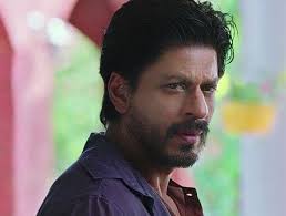 Pin By Naglaa Mahmoud On Srk In Dilwale Shahrukh Khan Dilwale 2015 Bollywood
