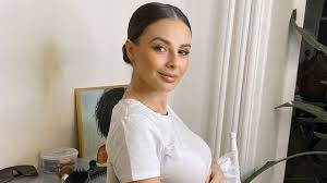 Takhle to vypadalo krátce před… monika bagárová: Tehotna Monika Bagarova Zene Se Do Chomoutu Se Zapasnikem Stars24 Cz