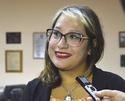 Designaron a la nueva directora de la Oficina de Derechos y Garantías de  Rawson