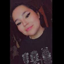 A massive thank you for taking #TooSweet to number one in the UK, it's such  a sweet surprise. I'm in Nashville rehearsing for the upcoming tour and I  can't wait to see