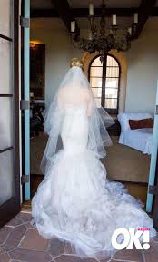 The year was 2019, and everyone was falling in love with hilary duff's wedding dress, designed by jenny packham (via harper's bazaar). Hilary Duff Wedding Dress Fashion Dresses