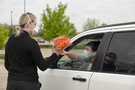 PHOTO GALLERY: The Food Bank teams up with MU Health Care for mobile pantry  event