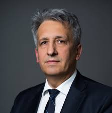 Prof. dr hab. Marek Ruchała, Kanclerz Nauk Medycznych, Kierownik Katedry i  Kliniki Endokrynologii, Przemiany Materii i Chorób Wewnętrznych uznany  został światowym ekspertem w dziedzinie chorób tarczycy.🏆 Uplasowanie w  gronie 0,1% światowych naukowców