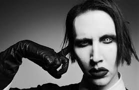 Watch marilyn manson discuss we are chaos with @zanelowe + stream the new album only on @applemusic. Velikomu I Uzhasnomu Merilinu Mensonu 50 Internet Izdanie Sova