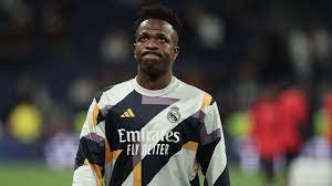 Monumental blow for Real Madrid as Vinicius Junior out for 10 WEEKS after  suffering torn hamstring on Brazil duty | Goal.com