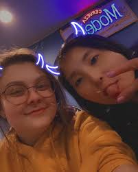 Ashley Ochs (@ashley.e.ochsss) • Instagram photos and videos