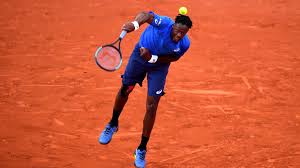 El austriaco que entrena el chileno nicolás massú, pasó por encima de gael monfils, compatriota de su novia, la jugadora francesa kiki mladenovic, que vio como su chico vencía con facilidad, en tres sets y 1h:48: Roland Garros 1er Tour Gael Monfils Expeditif Avant La Nuit Face A Taro Daniel Eurosport