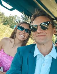 our girl was the wife of the party // congratulations @bkbolton_ and  @nic_shorey !!! the most beautiful day 💗