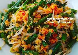 Resep urap sayuran rumahan yang terakhir adalah urap sayur bumbu tumis yang enak dan praktis. Resep Urap Urap Sayur Anti Gagal