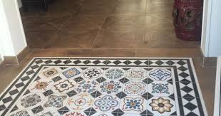 Inspiration Des R Alisations Sol Ambiances De Nos Clients Carrelage Faience Salle De Bain Deco Carreau De Ciment Tapis Carreaux De Ciment Carreau De Ciment