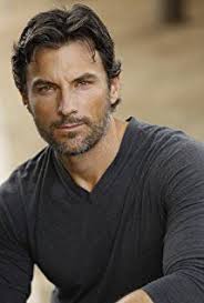 Celebrities with last name: Culver