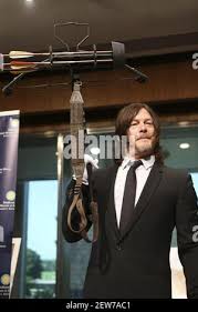 The Walking Dead Season: Daryl'S Crossbow - Gods Of Boom - Youtube