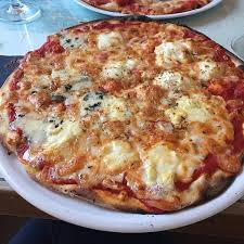 Le Cafe Du Port Crozon Quai Le Fret Restaurant Avis Numero De Telephone Photos Tripadvisor