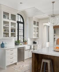 Benjamin Moore Oc 23 Classic Gray The Perimeter Cabinetry And Walk In Pantry Are Maple Painted Be Dining Room Renovation Interior Design Kitchen Kitchen Design
