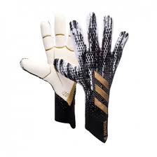 A compressive entry hugs your wrist for a natural fit. The Gloves And Boots Worn By Neuer Futbol Emotion