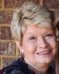 Glenda Stringer's Instagram, Twitter & Facebook