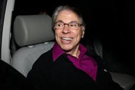 Senor abravanel, known professionally as silvio santos, is a brazilian entrepreneur, media tycoon and television host. Quantos Anos Tem Silvio Santos Palpite Digital
