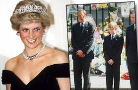 Pathologe erinnert sich zuruck diana starb an winziger. Prinzessin Diana Prinz Harry Fragte Charles Ist Es Wahr Dass Mummy Tot Ist