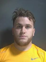 Thief stole over £7,700 of cosmetics from Boots London Colney