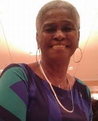 Edna Strong's Instagram, Twitter & Facebook