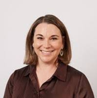 Sarah Oneill's Instagram, Twitter & Facebook