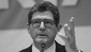 Joaquim Levy reaparece e projeta "cenário favorável"