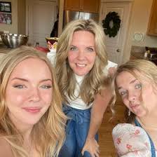 Desiree Berry (theberryfive)