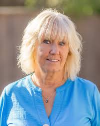 Following my 'Jackie' post, several people requested the Cathy and Claire  page from that issue. Having dug out that magazine again, here it is. I  hope it's readable.