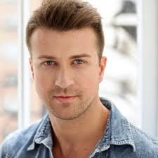 Nick Ronan (@NickRonan2)