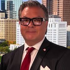 Talk about an accomplishment! Paul Gauger recently passed the Series 7  exam! 🎉🎉🎉 We know that this was no easy feat and that the 125-question  timed exam is challenging. We appreciate the