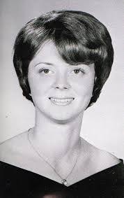 Genevieve Foley's Instagram, Twitter & Facebook