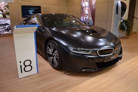 Emblem ecken aufkleber für den bmw in schwarz matt und weiß matt verkleben. Genf 2017 Bmw I8 Protonic Frozen Black In Schwarz Matt