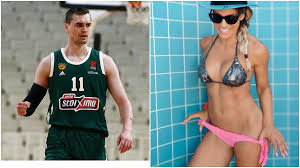 Check spelling or type a new query. H Maleskoy Gia To Flert Me Ton Xazonia Mporei Na Einai Sympa8eia Alla Ta Emojis Thn Esbhsan Grhgora Vid Basketplus