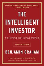 9 Books Billionaire Warren Buffett Thinks Everyone Should Read Investing Books Finance Books Business Books