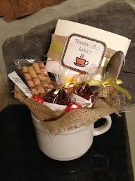 Then, throughout the day, have one or two kids at a time go down and say thank you for all you do. Gifts For Secretaries
