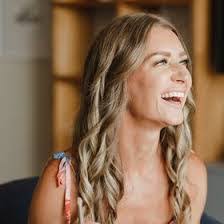 Candace Cassidy's Instagram, Twitter & Facebook