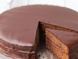 Bollire la panna incorporare la pasta i cioccolati tritati, il succo e a freddo il liquore. Glassa Per Torte Scopri Come Fare La Glassa Con Le Ricette Di Bakershop