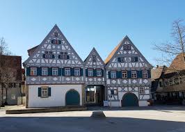 Dreigiebelhaus die zweite und wieder haben service. Dreigiebelhaus Ditzingen Wikipedia
