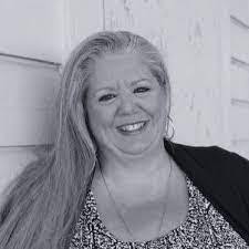 Jacklyn Lang's Instagram, Twitter & Facebook