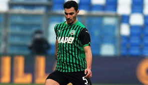 In 2014 he scored two goals and had three other starts in the bundesliga season before breaking the spanish coach's. Kaan Ayhan Galatasaray A Mesaj Gonderdi Tum Spor Haber