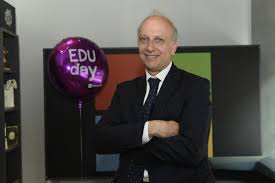 Fino al 2008 denominato ministero della pubblica istruzione, in ottemperanza alla riforma bassanini. I Ricorrenti Concorso Ds 2011 Chiedono L Intervento Del Ministro Bussetti