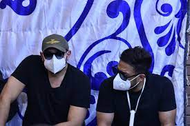 سُئل مايو 31، 2020 بواسطة مجهول. Ø¹Ù…Ø±Ùˆ ÙŠÙˆØ³Ù ÙˆØ­Ù…Ø§Ù‚ÙŠ ÙˆÙ‡Ø§Ù†ÙŠ Ø±Ù…Ø²ÙŠ ÙÙŠ Ø¹Ø²Ø§Ø¡ Ø³Ù…ÙŠØ± ØºØ§Ù†Ù… Ø¨Ù…Ù‚Ø§Ø¨Ø± Ø§Ù„ÙˆÙØ§Ø¡ ÙˆØ§Ù„Ø£Ù…Ù„